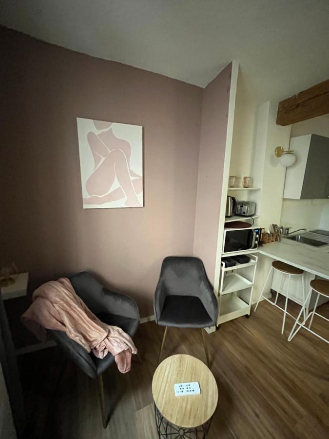 Aux Demoiselles D'Avignon Apartman Kültér fotó